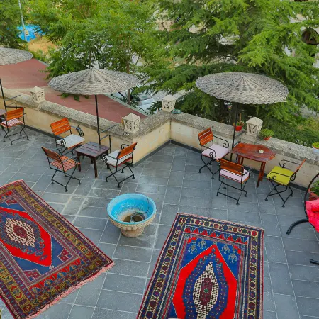 Demisos Caves Hotel