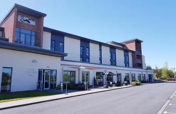 葛特納格林史密斯酒店