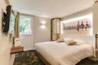 Brit Hotel Caen Nord - Mémorial