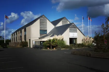 Gold Beach Hotel & Residence Отели в г. Арроманш-ле-Бен