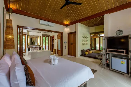 Bangsak Village - Adults Only Отели рядом с достопримечательностью «Pak Weep Beach»