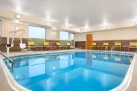 Dubuque Inn & Suites