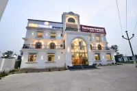 Click Hotel Narayana - 3-Star