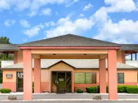 Days Inn by Wyndham Kingdom City Hotels in Callaway County