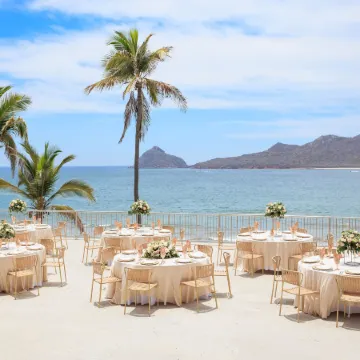 Courtyard Mazatlan Beach Resort