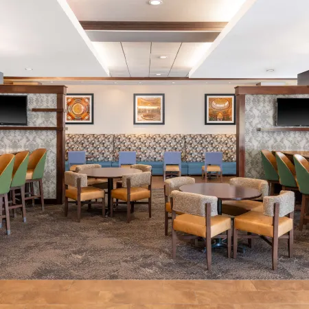 Hampton Inn & Suites Madison/Downtown