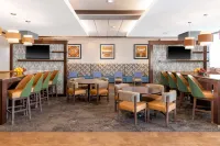 Hampton Inn & Suites Madison/Downtown - breakfast