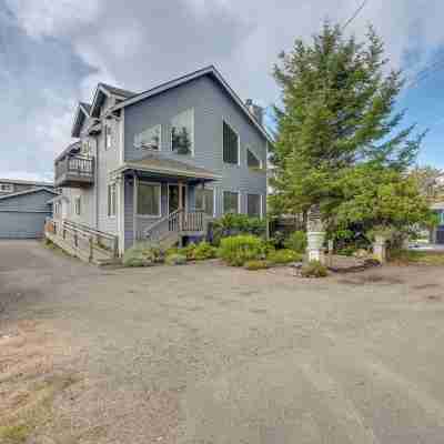Relaxing Lincoln City Coastal Escape Near Beach! Hotel Exterior