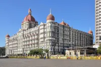 Chateau Windsor Hotel - Marine Drive Hotel dekat Town Hall (Asiatic Society Library)