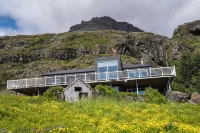 Old Cottage - Reynivellir II Hoteles cerca de Diamond Beach