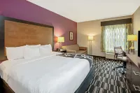 La Quinta Inn & Suites by Wyndham Tumwater - Olympia Hotels in Thurston County