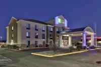 Holiday Inn Express Socorro Các khách sạn ở Socorro