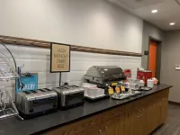 Hampton Inn & Suites by Hilton Ocean City West - breakfast