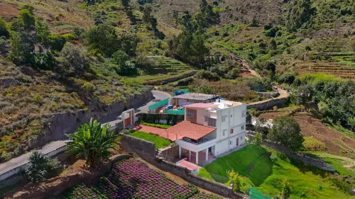 Queen's Hotel Mount Garden Kodaikanal