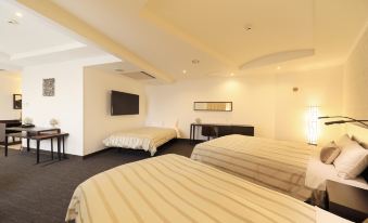 Atsugi Urban Hotel