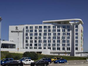 Renaissance Edmonton Airport Hotel