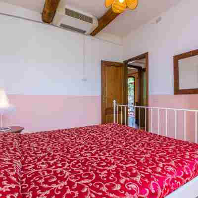 Daino Rooms