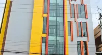 Ido Boutique Suite Hat Yai Hotels near Mahattamangkalaram Temple (Wat Hat Yai Nai)