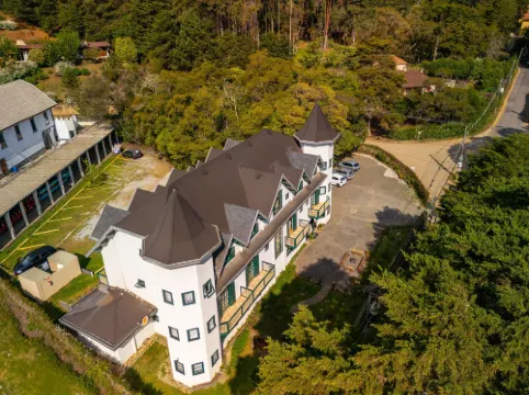 皮亞扎萊城堡 - 若爾當平原