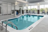 Fairfield Inn & Suites Lake Geneva Hôtels à : Lyons