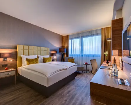 โรงแรมบอนน์ แมริออทเวิลด์ คอนเฟอเรนซ์ โรงแรมในบอนน์