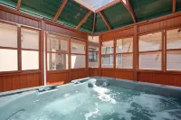 Boulder Twin Lakes Inn