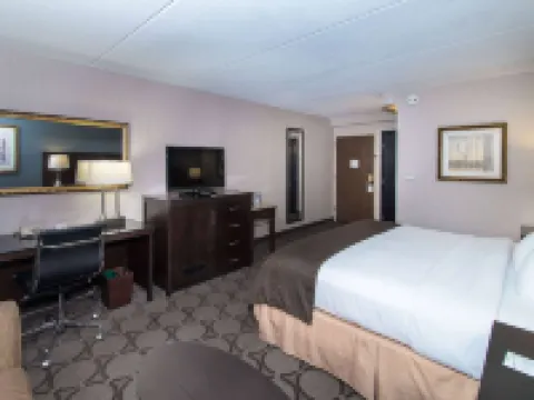Wyndham Columbus Hotels in Columbus