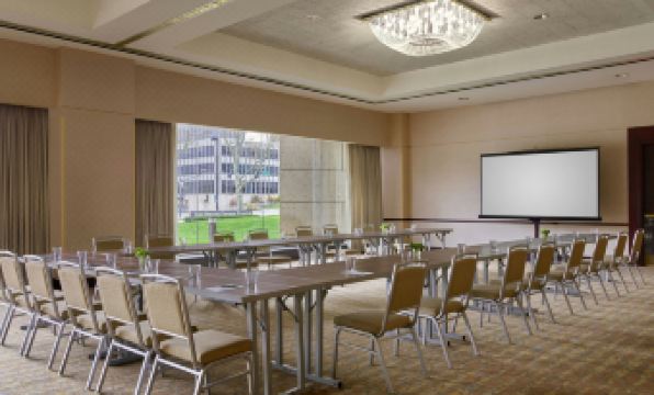 The Westin Kansas City at Crown Center