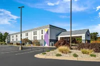 Spark by Hilton Stevensville