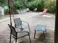 Studio Avec Terrasse et Pergola Dans Propriété Calme et Sécurisée Hotels in Cogolin