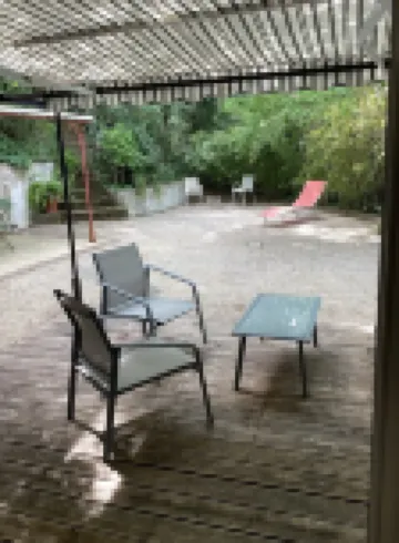 Studio Avec Terrasse et Pergola Dans Propriété Calme et Sécurisée