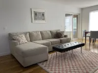 Bellevue Ave - Pool - Steps to Everything!