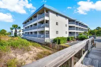 Savannah Beach & Racquet Club condo on North Beach 303B 泰碧島住宿飯店