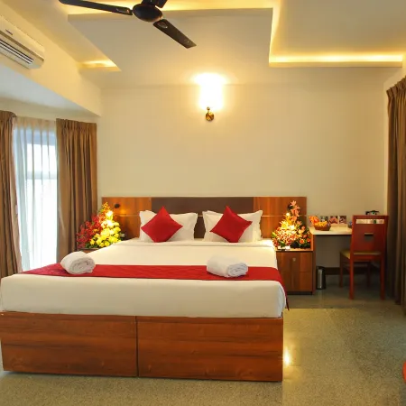 Hotel Thamburu International