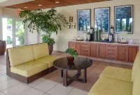 2Br/2Ba in beautiful Kauai! Bali Hai Villas, pool, hot tub, AC!