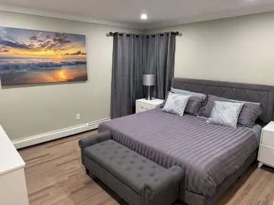 Fully Modern 3 Bedroom 65" Tvs Cable Bluetooth Speakers Etc Hotels near 7-Eleven