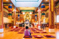 Private Home ~ All Yours ~ In town ~ fenced in yard ~ Hot Tub ~ Pets welcome!