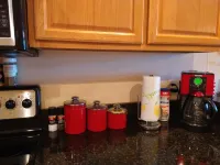 NEW! Waterfront 2 BR, 2 BA on Steinhatchee River, private boat slip,WiFi, dog ok