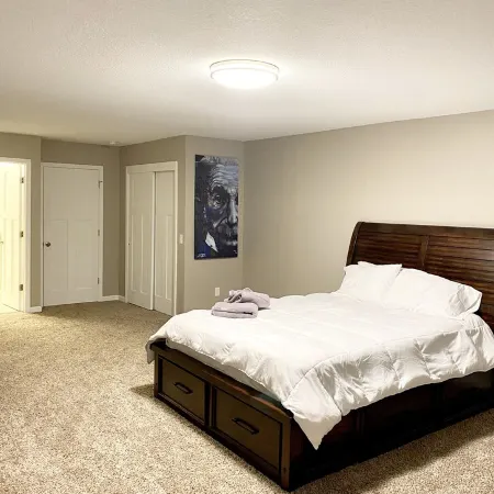 Beautiful, Remodeled Home - Downtown Fort Wayne