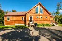 Private Chalet on Saddleback Mountain Ski Resort - Ski In / Ski Out