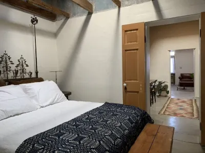 Adobe Shotgun House Hotel a Tucson City Center