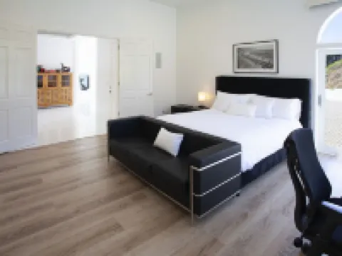 Malibu Ocean View Estate Hotels in Malibu