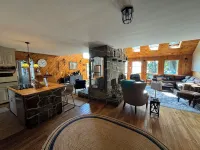 Waterfront Lake George Home Hotels in Bolton