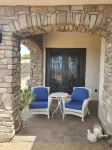 Romantic 1 Bedroom Villa Overlooking the Vineyards with INCREDIBLE VIEWS!