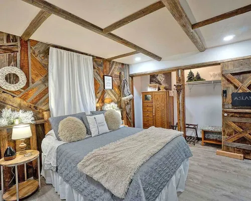 Charming Mountain Chalet with Stunning Views Hotels in Ouray County