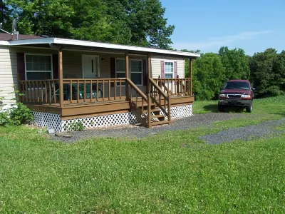 Knoebles amusement park, susquehanna river, golf courses, flea markets Hotels near Iup Indiana pa