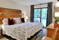 Windfall @ Quechee Club VT: Cozy Updated Condo  A/C, Fireplace -Ski -Golf -Renew