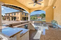 Villa Colibri, by Vinifera Homes
