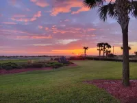 Luxurious, peaceful beachfront condo minutes from St Augustine and Daytona Beach