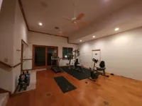 ★The BIG HAUS-Texas Oasis★The LARGEST HOUSE in Comal CoWeddings, Events, etc - Gym